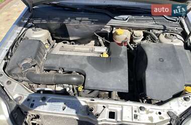 Седан Opel Vectra 2005 в 