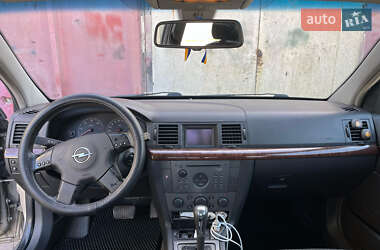 Седан Opel Vectra 2003 в 