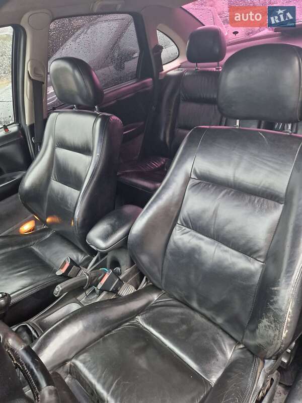 Седан Opel Vectra 1997 в Золочеві