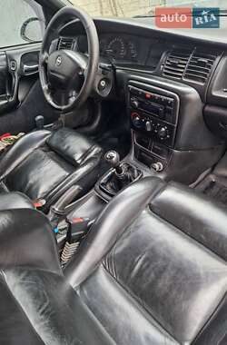 Седан Opel Vectra 1997 в 