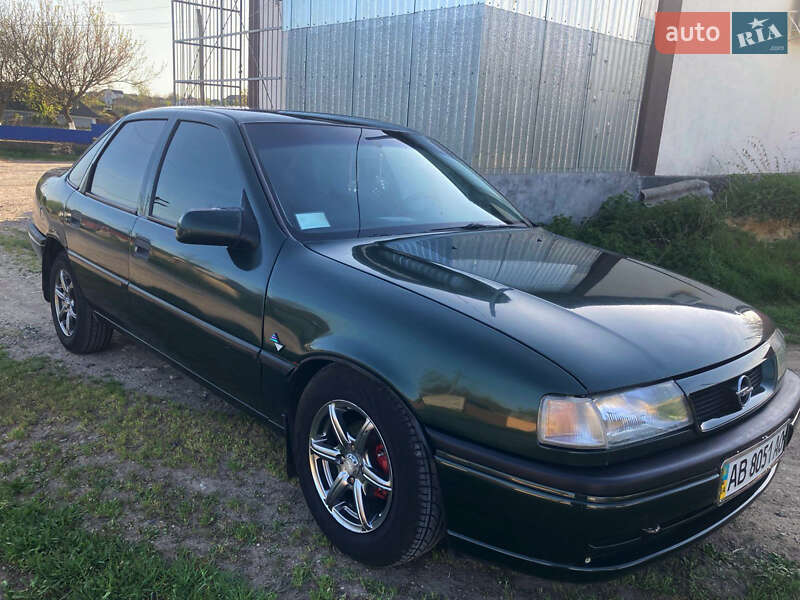 Седан Opel Vectra 1995 в 