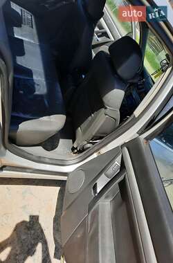 Седан Opel Vectra 2005 в 