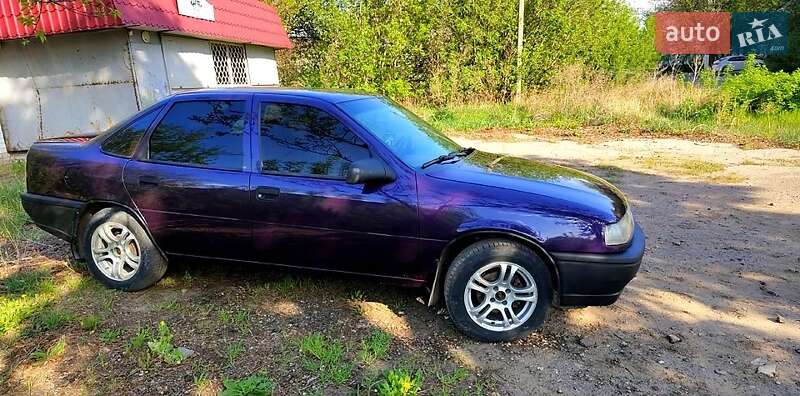 Седан Opel Vectra 1992 в 