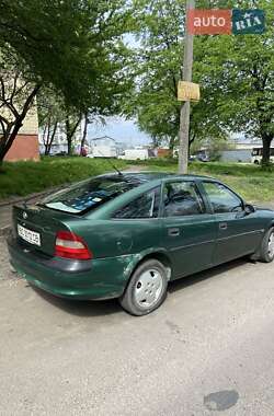 Седан Opel Vectra 1996 в Львове