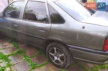 Седан Opel Vectra 1993 в 