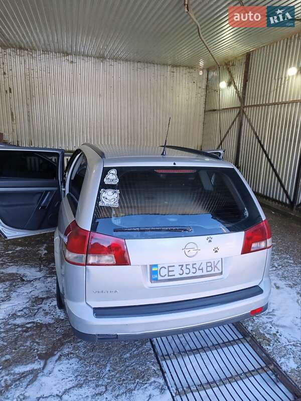Универсал Opel Vectra 2004 в Черновцах