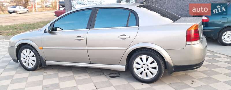 Седан Opel Vectra 2003 в Самборе