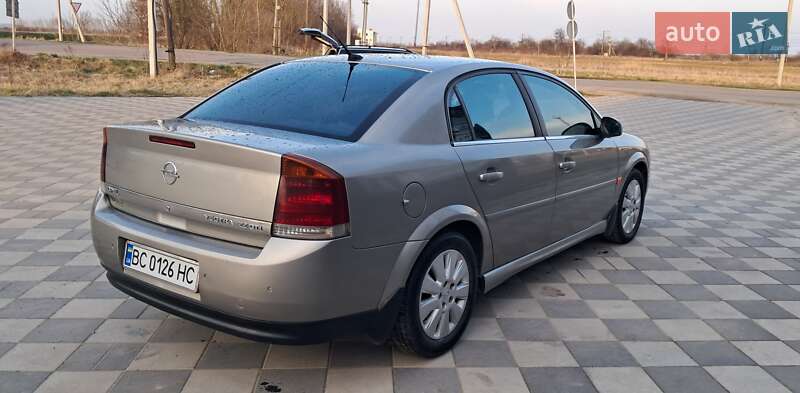 Седан Opel Vectra 2003 в Самборе
