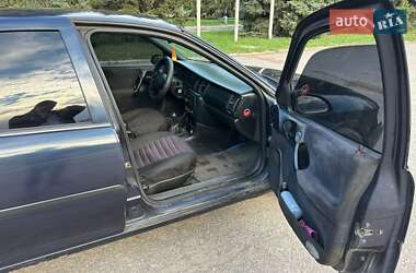 Лифтбек Opel Vectra 1996 в 