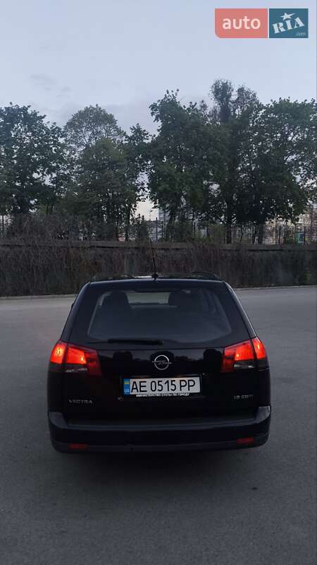 Універсал Opel Vectra 2004 в Дніпрі