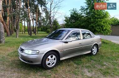 Седан Opel Vectra 1999 в Харькове