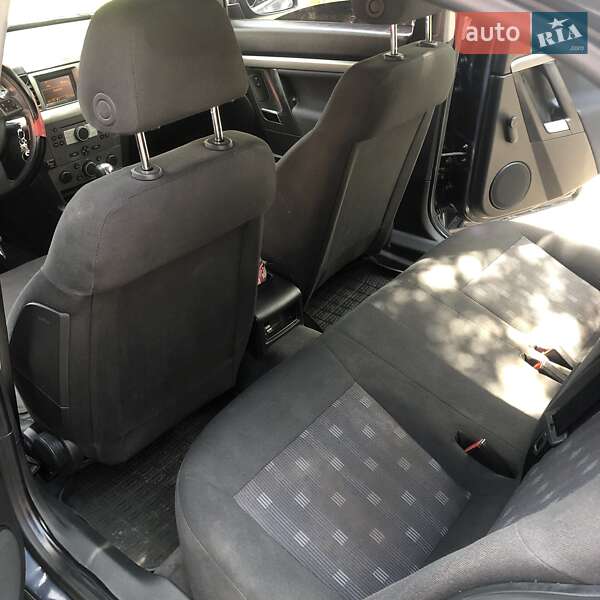 Седан Opel Vectra 2006 в Вінниці