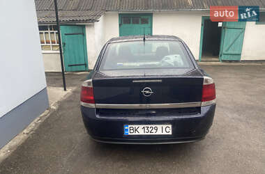 Седан Opel Vectra 2005 в 