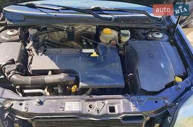 Седан Opel Vectra 2004 в 