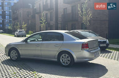 Седан Opel Vectra 2006 в 