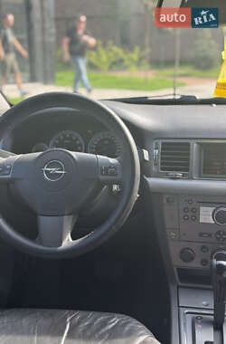 Седан Opel Vectra 2006 в 