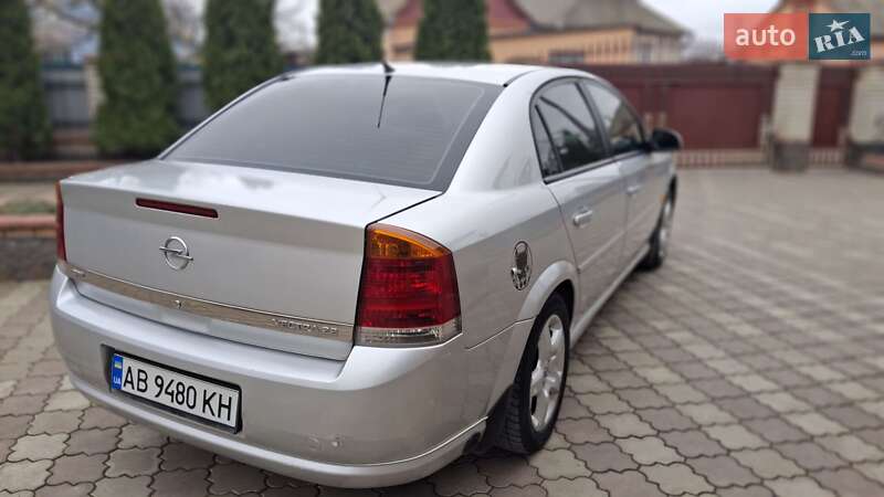 Седан Opel Vectra 2006 в Чечельнике