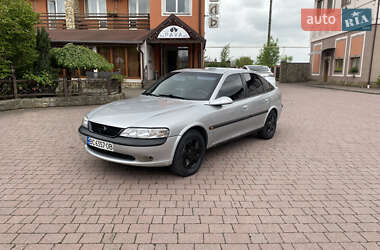Лифтбек Opel Vectra 1997 в 