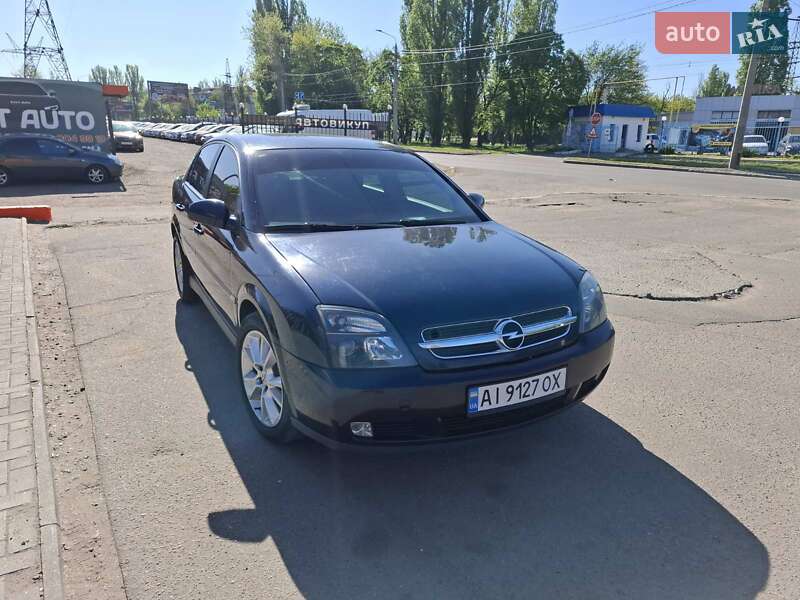 Седан Opel Vectra 2004 в Миколаєві