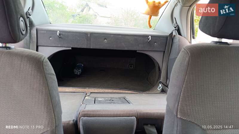 Седан Opel Vectra 2002 в Новомосковську