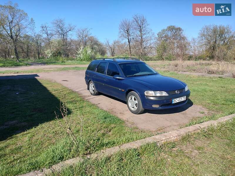 Универсал Opel Vectra 1997 в 