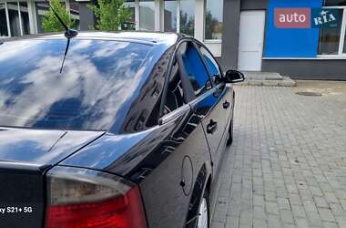 Лифтбек Opel Vectra 2003 в 