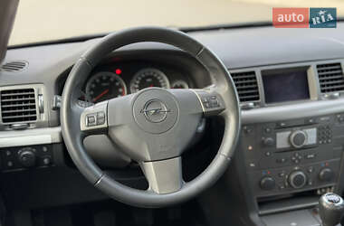 Ліфтбек Opel Vectra 2008 в 