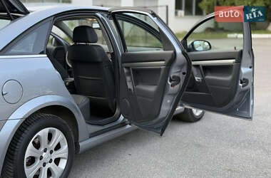 Ліфтбек Opel Vectra 2008 в 