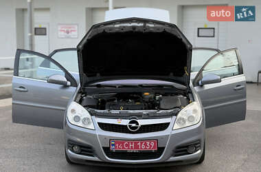 Ліфтбек Opel Vectra 2008 в 