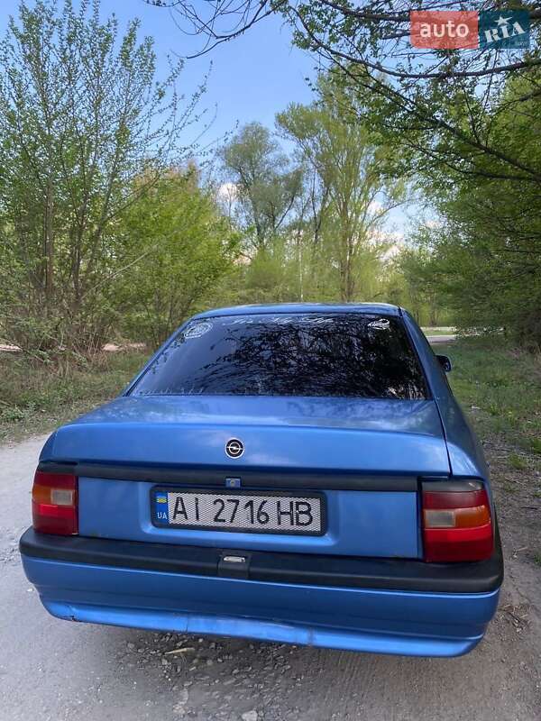 Седан Opel Vectra 1989 в 