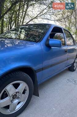 Седан Opel Vectra 1989 в 
