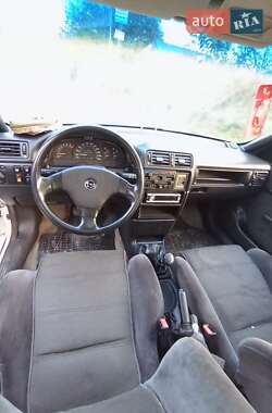 Седан Opel Vectra 1990 в Боярці