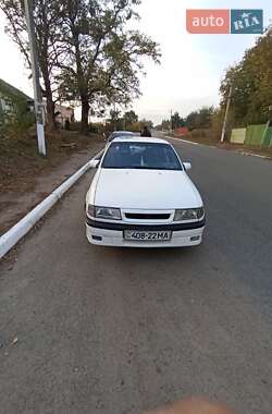 Седан Opel Vectra 1990 в Боярці
