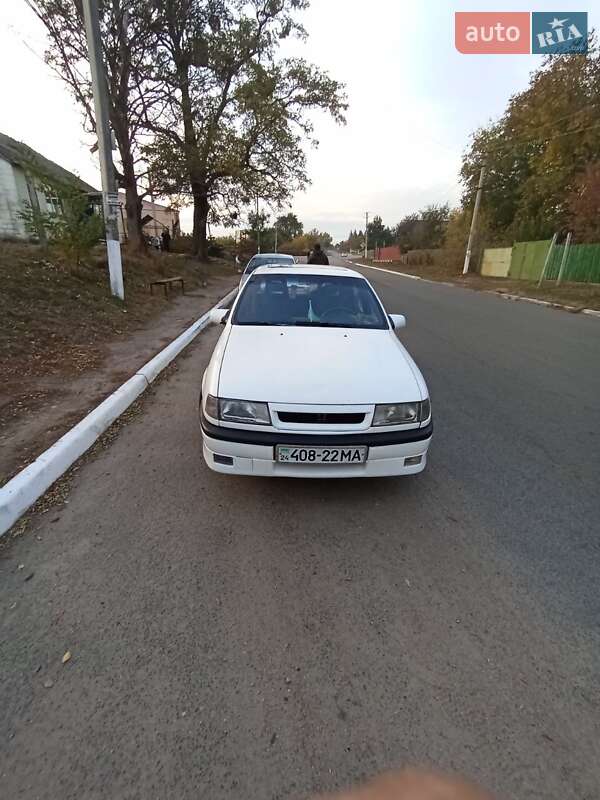Седан Opel Vectra 1990 в Боярці