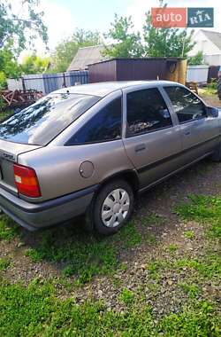 Лифтбек Opel Vectra 1991 в 