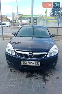 Седан Opel Vectra 2005 в Тернополе