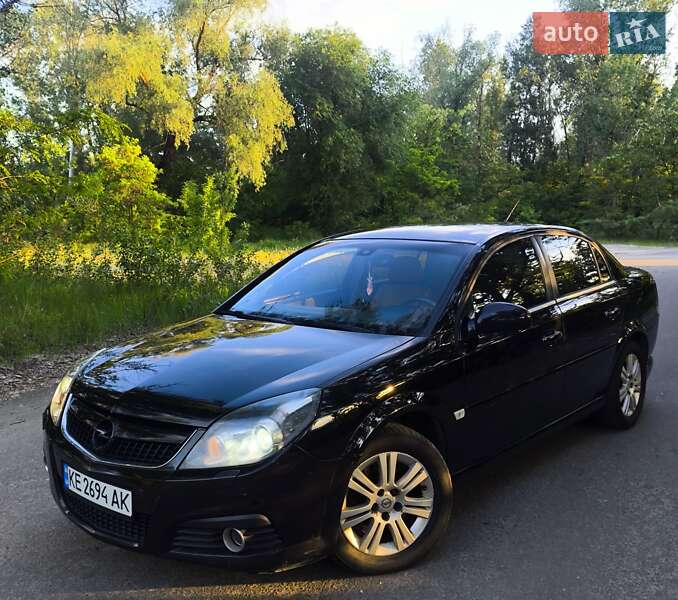 Седан Opel Vectra 2006 в 
