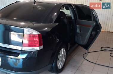 Седан Opel Vectra 2004 в 