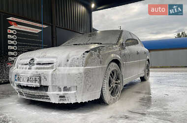 Седан Opel Vectra 2005 в 