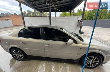 Седан Opel Vectra 2005 в 