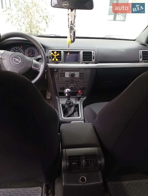 Седан Opel Vectra 2005 в Ивано-Франковске фото 7 Седан Opel Vectra 2005 в Ивано-Франковске