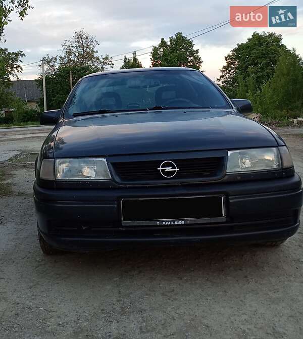 Седан Opel Vectra 1994 в 