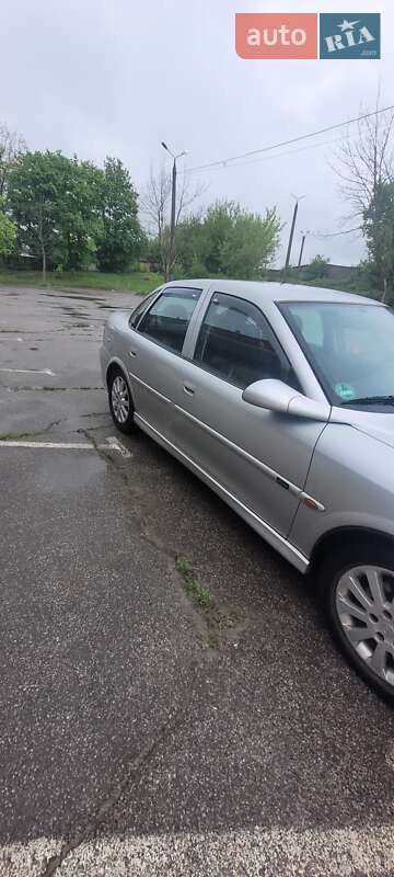 Opel Vectra 2000