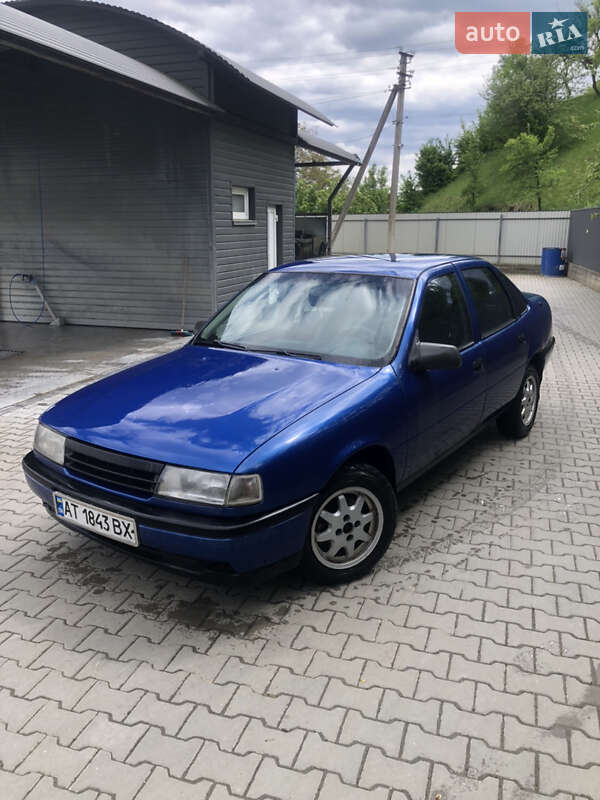 Седан Opel Vectra 1989 в Косове фото 2 Седан Opel Vectra 1989 в Косове