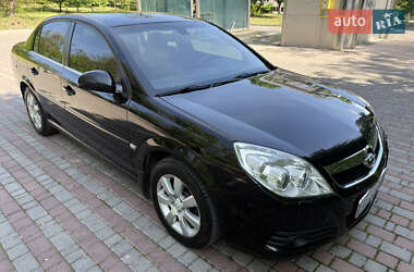 Седан Opel Vectra 2005 в 