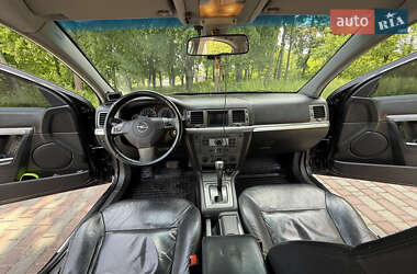 Седан Opel Vectra 2005 в 