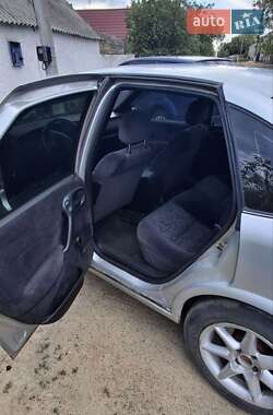 Седан Opel Vectra 1998 в 