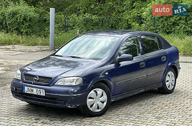 Лифтбек Opel Vectra 2002 в Черновцах