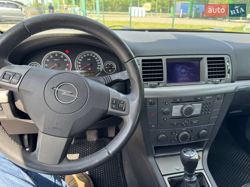 Лифтбек Opel Vectra 2007 в Житомире фото 11 Лифтбек Opel Vectra 2007 в Житомире