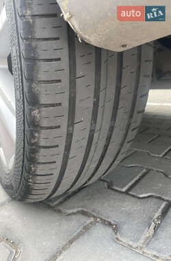 Ліфтбек Opel Vectra 1998 в 